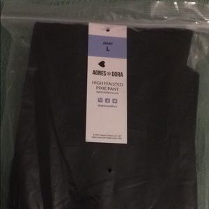 NWT Agnes & Dora Pixie Pants